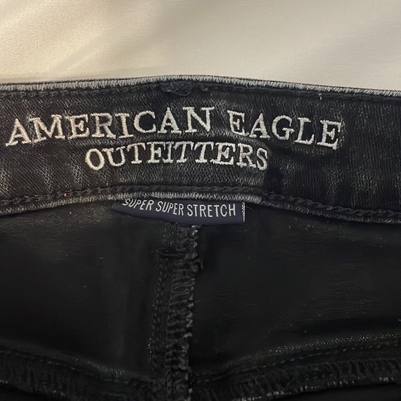 Shorts - Picture 2 of 3